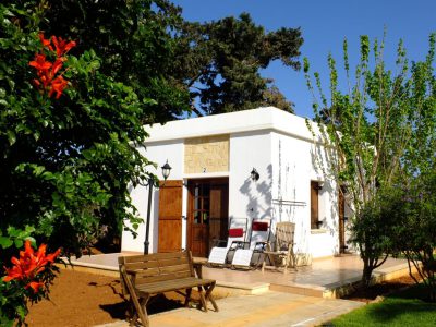 hotel-nordzypern-villa-lembos-bungalow